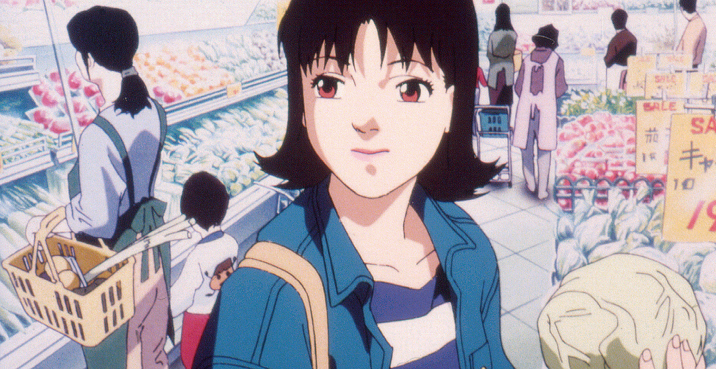 Een geanimeerde Japanse vrouw staat in de supermarkt